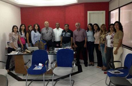 Funcionários da J. Abreu Corretora de Seguros participam de treinamento