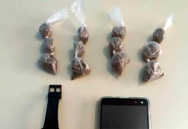 Jacaraci: Dupla é presa  em flagrante acusada de ser mandante de assassinato