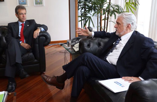 Jaques Wagner solicita R$ 65 milhões para assistência hospitalar na Bahia; Brumado fica de fora