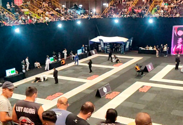 Atletas Caetiteenses brilham no Campeonato Mundial de Jiu-jitsu em São Paulo