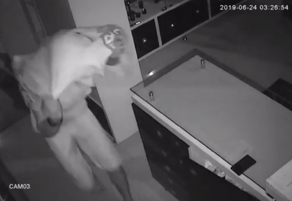 Livramento: vídeo mostra arrombamento em joalheira