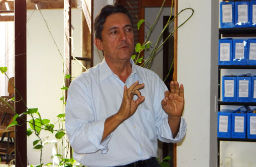 Aspirante ao TCE, João Bonfim quer filho na AL-BA e revolta base; Menezes promete bater chapa