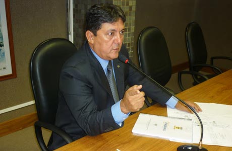 BONFIM COBRA AGILIDADE NA APRECIAÇÃO DE PROJETOS