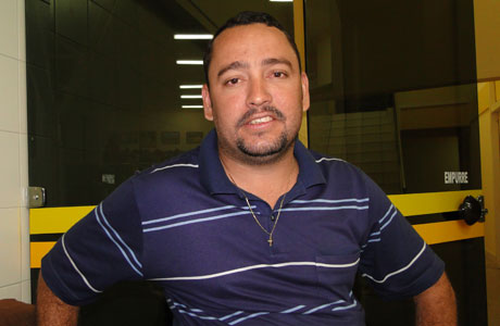 Brumado: Jobinho foi reeleito para presidente da Associação do Bairro Dr. Juracy