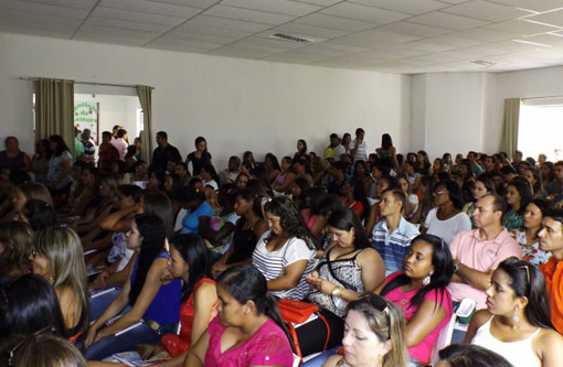 Aracatu: Realizada a cerimônia da Jornada Pedagógica 2015