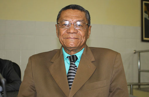 Brumado: José Carlos dos Reis retira de pauta o projeto Escola Sem Partido