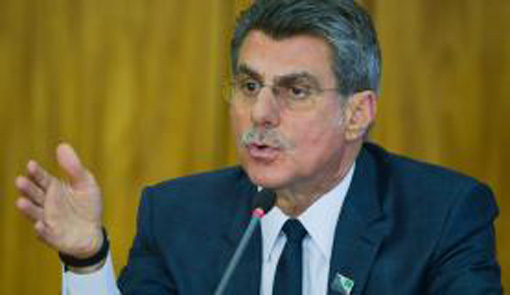 Governo interino quer cortar 4 mil cargos comissionados, diz Jucá