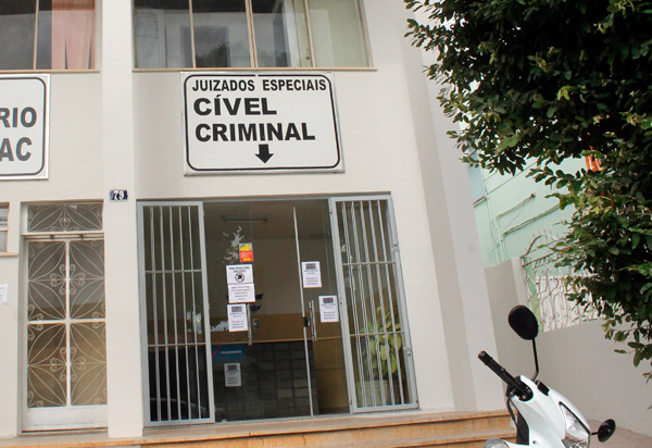 Estão suspensas as audiências, a visitação pública e o atendimento presencial do público externo na Vara do Sistema dos Juizados Especiais de Brumado