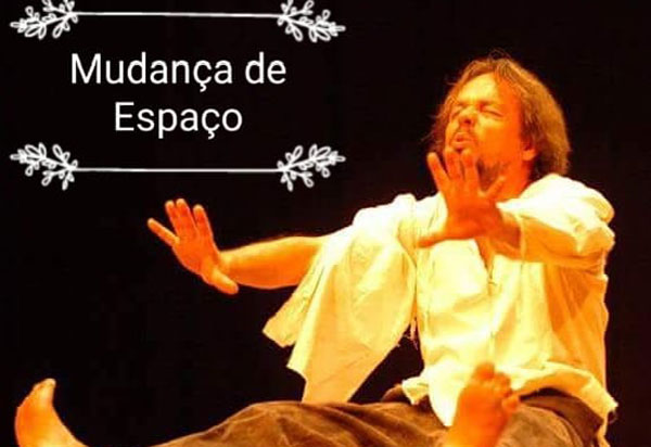 O ator Júlio Adrião apresentará na AABB de Brumado monólogo premiado, nesta terça (26)