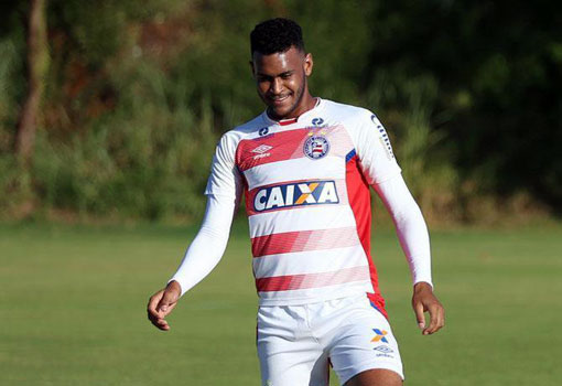 Júnior Brumado é o preferido de Guto Ferreira para o comando do ataque do Bahia