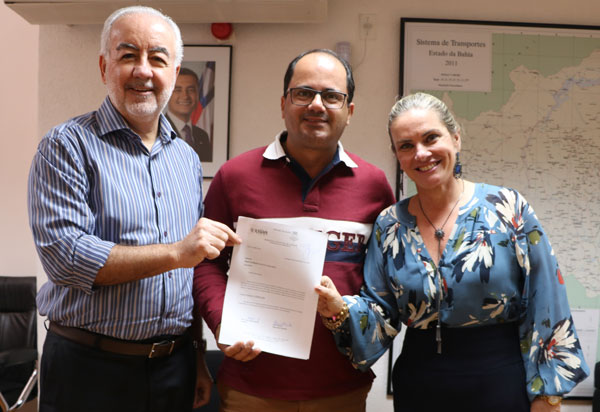 Jussiape: Ivana Bastos solicita obra de iluminação pública na Seinfra