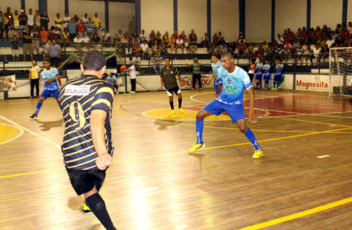 Futsal: Juventude vence a primeira partida da decisão do Brumadense