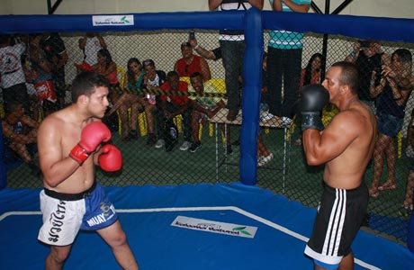 Brumado realiza K1 Fight na Academia Team Ribeiro