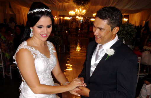 Fotos: Casamento de Karen e Henrique