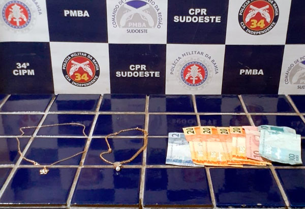 Polícia Militar prende assaltantes que atuavam no centro de Brumado