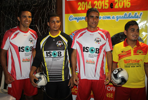 Seleção brumadense de Futebol apresenta camisa para disputa do Intermunicipal