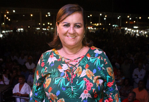 Aracatu: mensagem do Dia dos Trabalhadores da prefeita Lêda Matias 