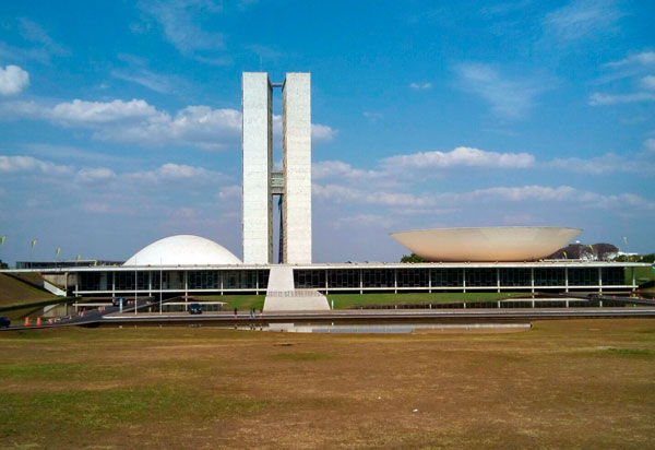 Bolsonaro sanciona alterações na Lei de Improbidade Administrativa