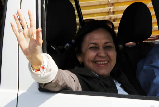 Senadora Lídice critica decreto do prefeito de Guanambi que 'Entrega a chave da cidade ao Senhor Jesus Cristo'