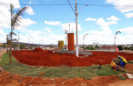 Bdo: Avenida Lindolfo Azevedo de Brito está ficando de cara nova