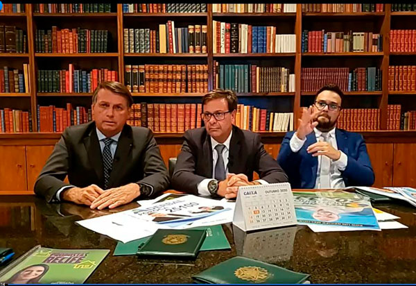 Bolsonaro: Brasil vai comprar qualquer vacina certificada pela Anvisa