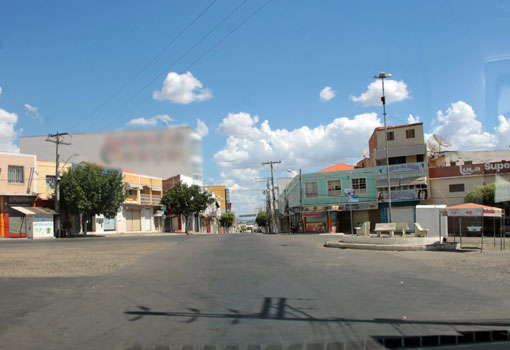 Livramento: dupla promove arrastão e faz várias vítimas no centro da cidade