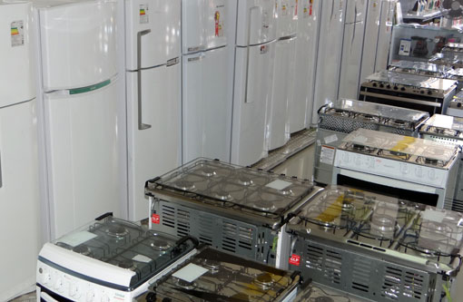 CNI: Pessimismo dos consumidores atinge maior nível desde 2001