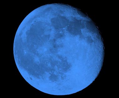 LUA AZUL PODERÁ SER VISTA NESTA SEXTA PELOS BAIANOS
