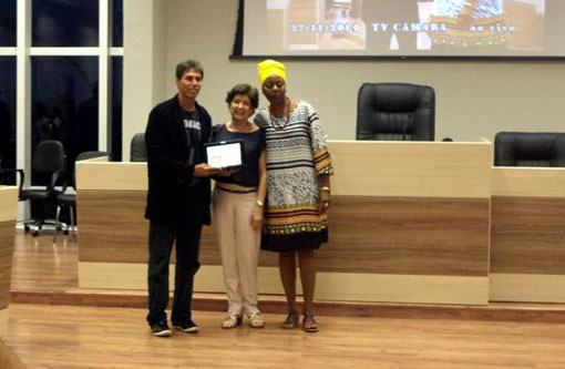 RJ: Artista plástico brumadense, é homenageado em Macaé