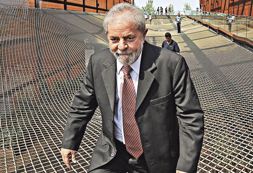 STJ: Maioria vota a favor de prisão de Lula após 2ª instância