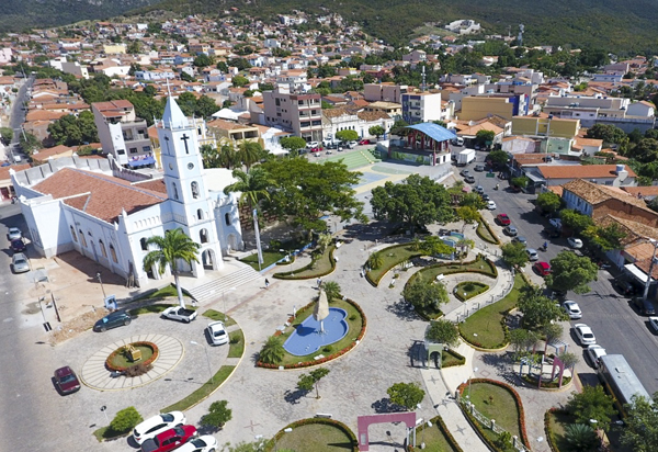 MP recomenda criação de plano municipal de atendimento de crianças e adolescentes vítimas de violência em Macaúbas