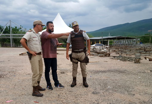 Em visita ao Parque de Exposições Gilson Brito, comandante da 34ª CIPM elogia estrutura do Brumado Sunset