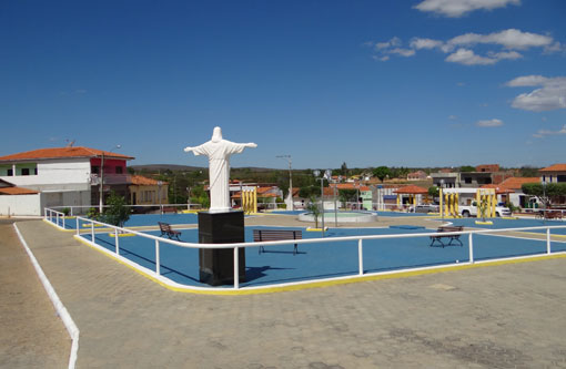 Malhada de Pedras: Polícia Federal investiga denúncia de superfaturamento no transporte escolar