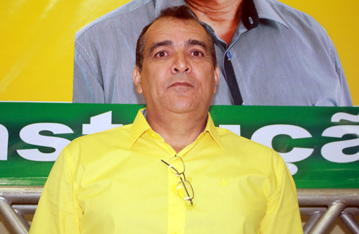 Eleições 2016: Manelão garante que continua candidato a prefeito de Brumado