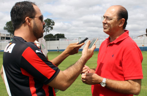 Manoel Matos comenta negociação do Vitória com Norberto lateral do Coritiba