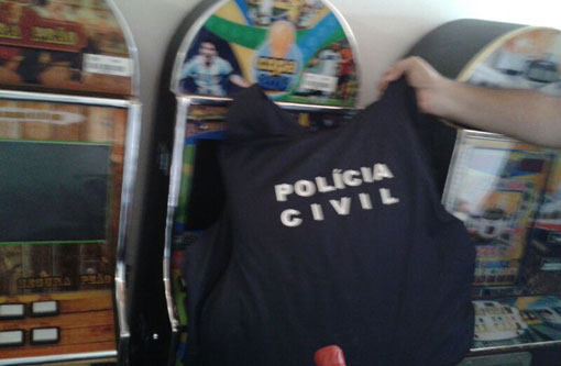 Ibicoara: Polícia Civil apreende 12 máquinas caça níqueis; ponto de jogo do bicho é fechado