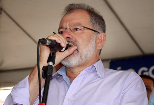 PF e MPE cumprem mandados de busca e apreensão na casa do deputado estadual Marcelo Nilo