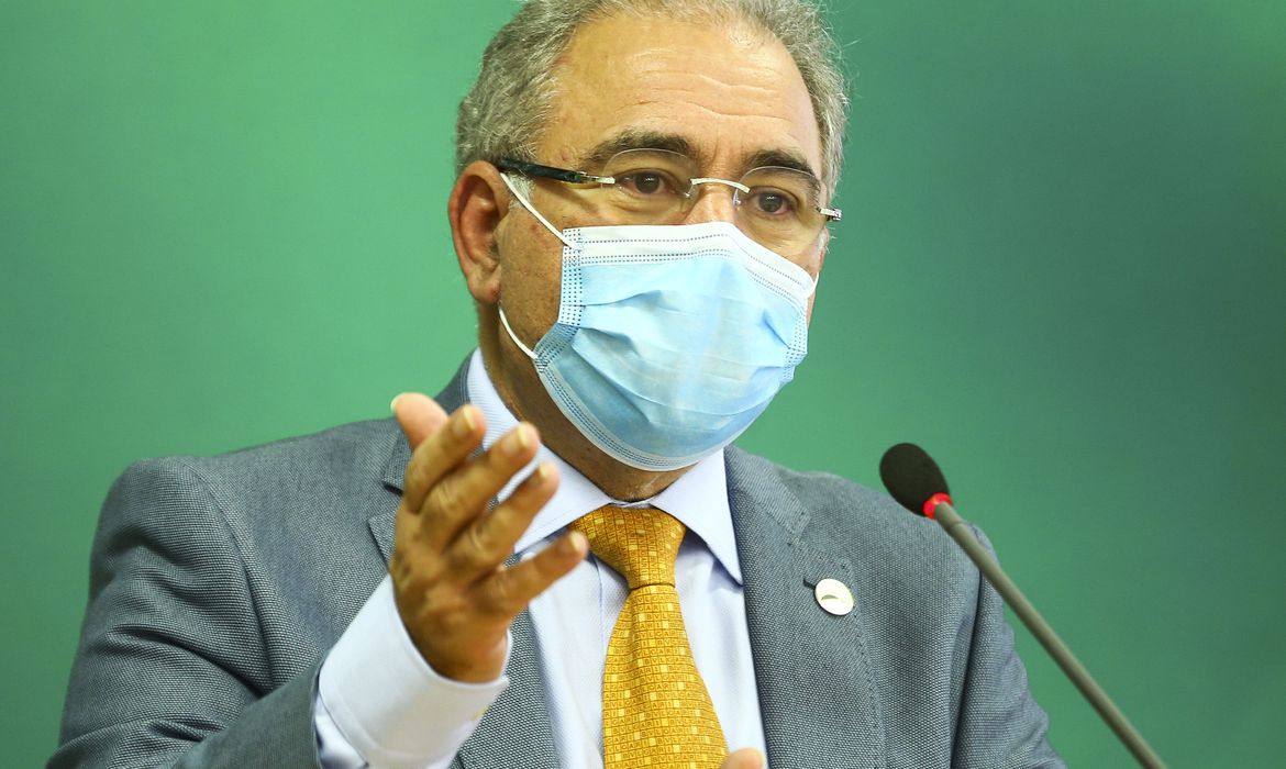 Na OMS, Queiroga faz apelo por liberação de vacinas contra covid-19