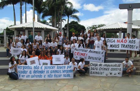Brumado: Aconteceu Marcha da Defesa Animal