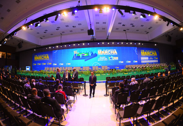 23ª Marcha a Brasília em Defesa dos Municípios reúne prefeitos de todo o país