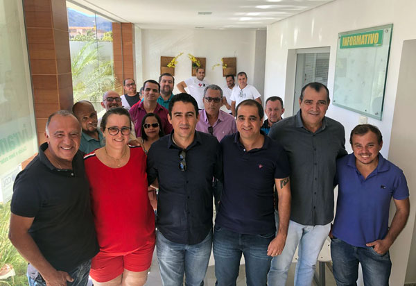 Vice-prefeita de Livramento de Nossa Senhora declara apoio ao pré-candidato Márcio Moreira para deputado estadual