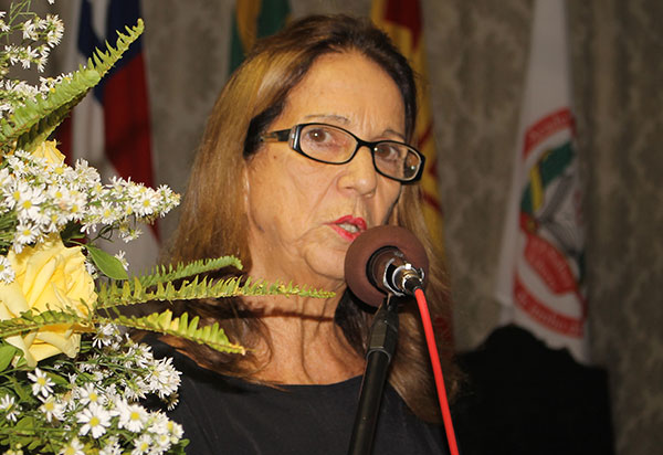 Brumado: Educadora Maria José comenta fato de seu nome ser citado em Fake News