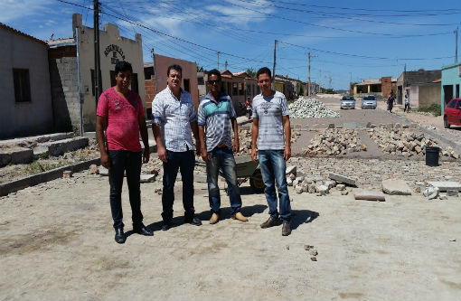 Barra da Estiva: Deputado Marquinho Viana visita obras no Alto México