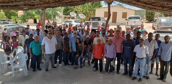 Deputado Marquinho Viana e secretário Josias Gomes agilizam projetos de água e agroindústria em Barra da Estiva