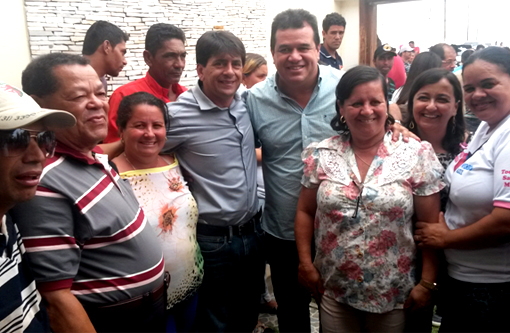 Marquinho Viana percorre cidades da região agradecendo eleitores