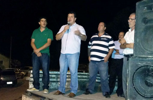 Ituaçu: Deputado Marquinho Viana participa de inauguração do abastecimento de água no Povoado de Santa Clara e Bebedouro