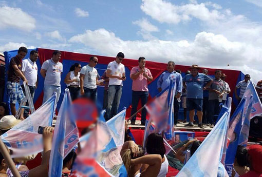 Contendas do Sincorá: Deputado Marquinho Viana participa de comício de Didi