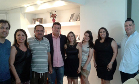 Marquinho Viana e lideranças políticas se reuniram em Brumado