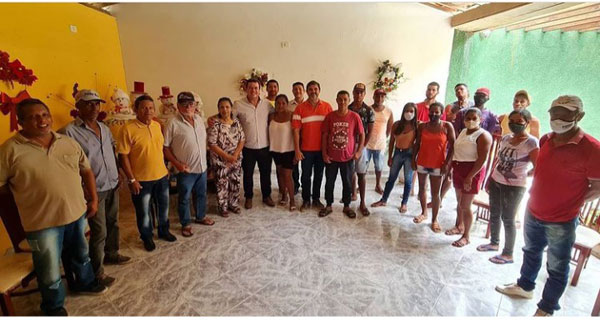 Deputado Marquinho Viana reafirma compromisso de trabalho com as lideranças de Iramaia