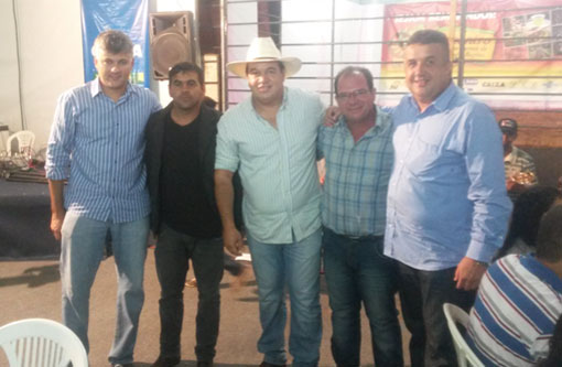 Marquinho Viana participa do encerramento do VI Encontro de Produtores Rurais de Barra da Estiva e Região